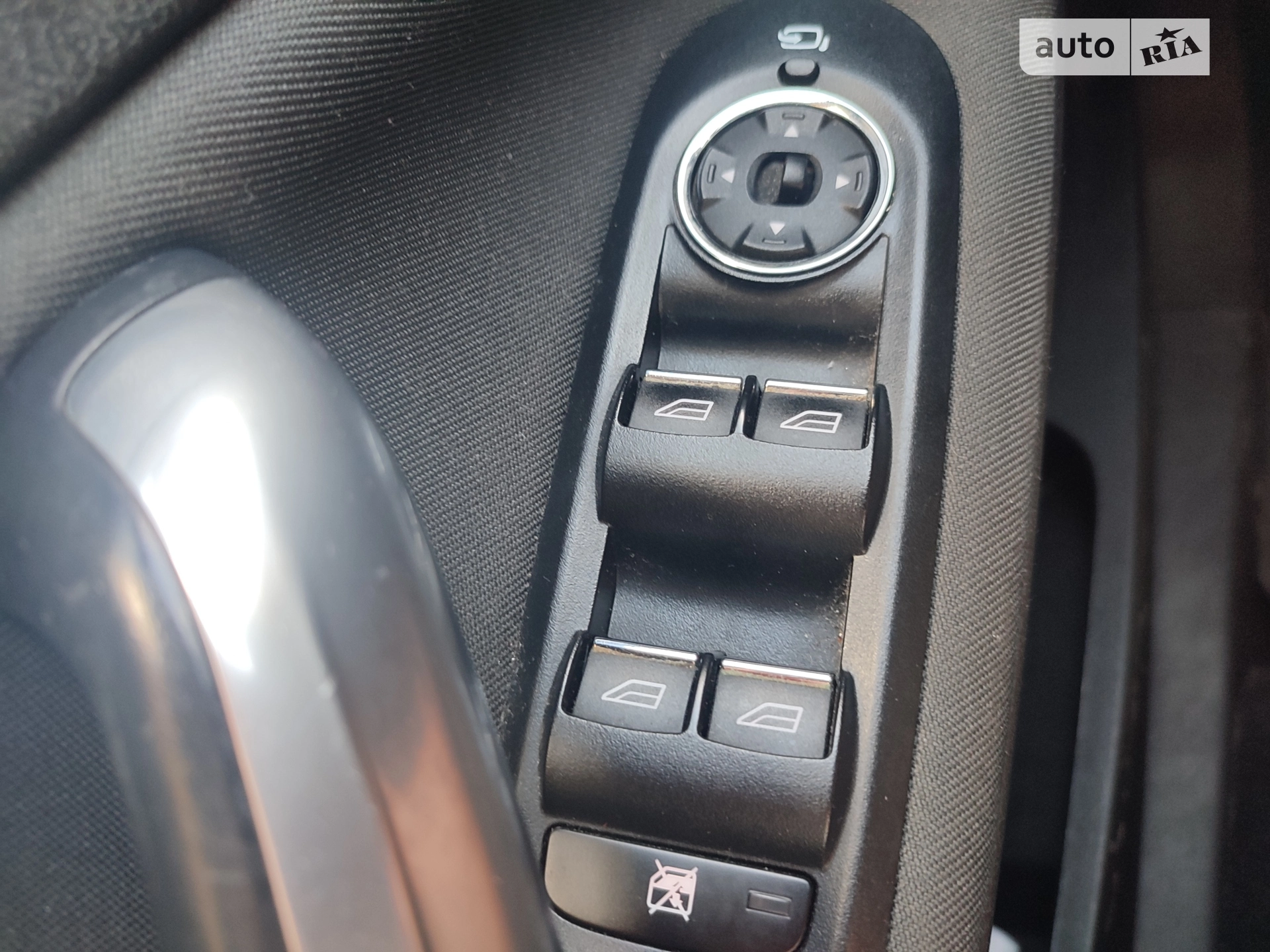 2012 Ford Mondeo - мініатюра 18
