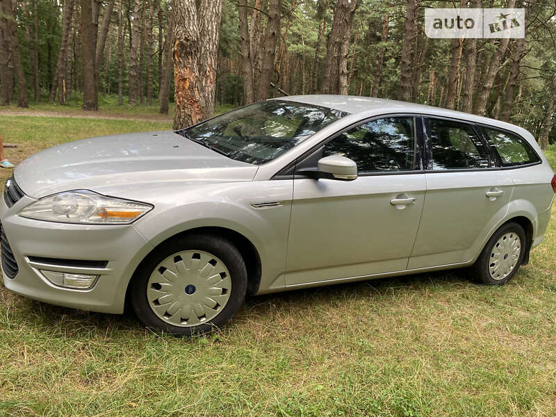 Универсал Ford Mondeo 2012 в Львове