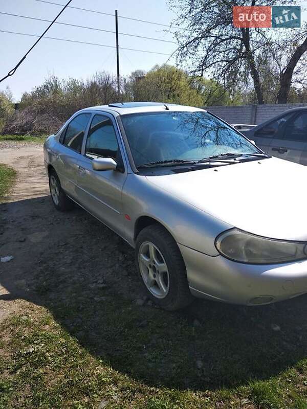 Ліфтбек Ford Mondeo 1997 в Житомирі фото 4 Ліфтбек Ford Mondeo 1997 в Житомирі