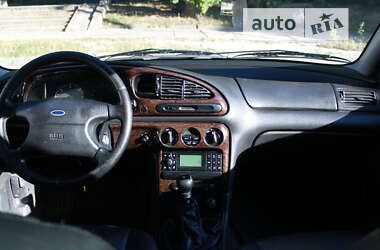 Универсал Ford Mondeo 2000 в Львове