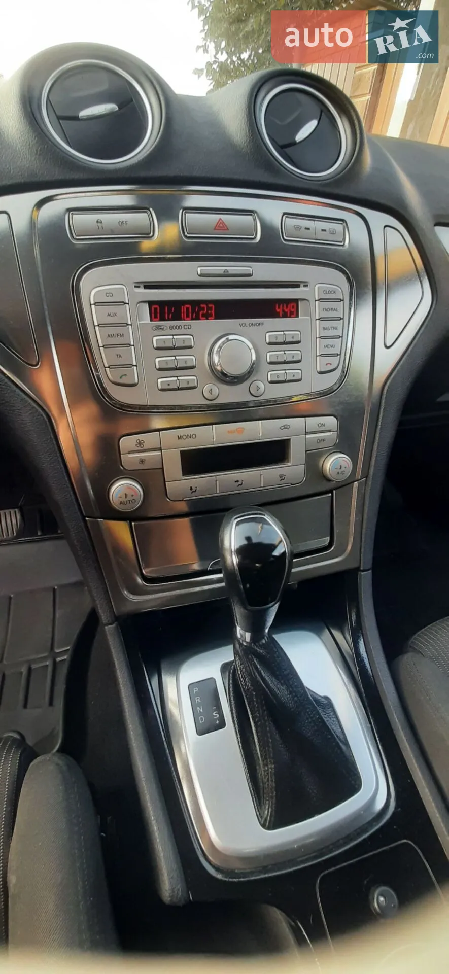 2010 Ford Mondeo - мініатюра 27