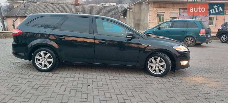 Универсал Ford Mondeo 2011 в Могилев-Подольске