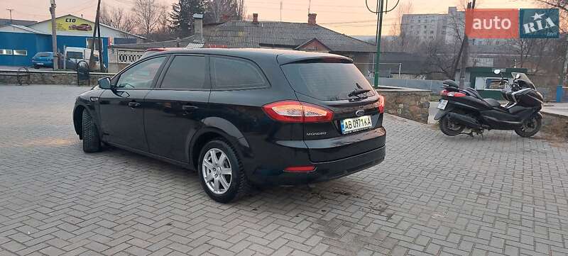 Универсал Ford Mondeo 2011 в Могилев-Подольске
