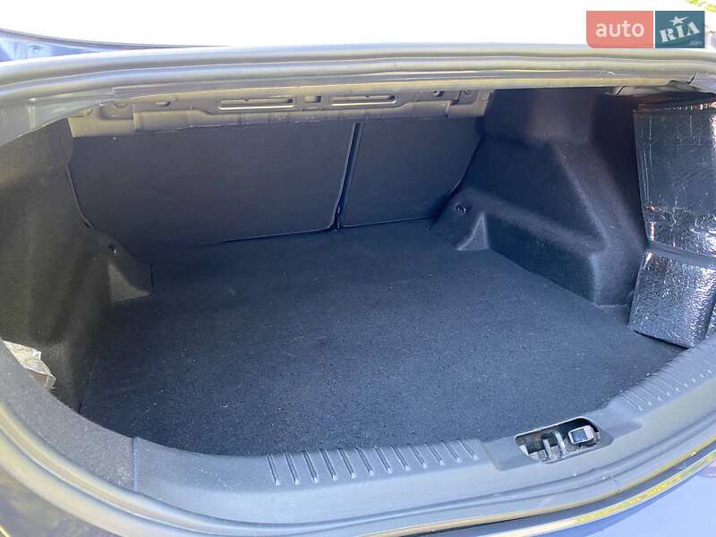 Седан Ford Mondeo 2013 в Києві