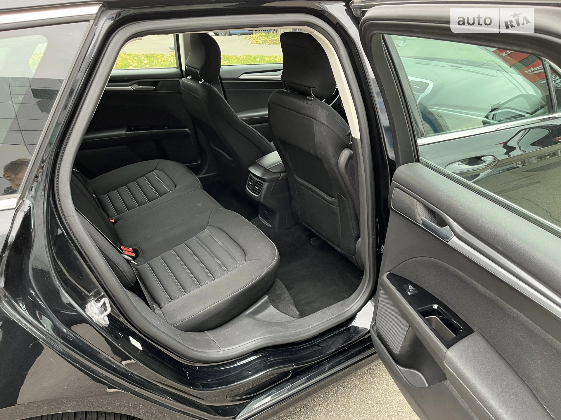 2015 Ford Mondeo - мініатюра 27
