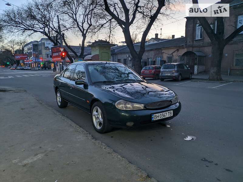 Седан Ford Mondeo 1997 в Одесі