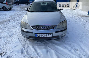 Седан Ford Mondeo 2001 в Киеве