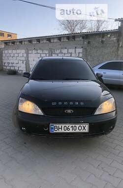 Седан Ford Mondeo 2001 в Измаиле