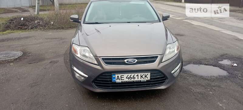 Лифтбек Ford Mondeo 2013 в Новомосковске