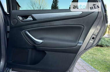 Универсал Ford Mondeo 2013 в 