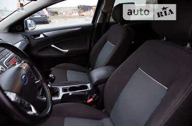 Седан Ford Mondeo 2011 в Киеве