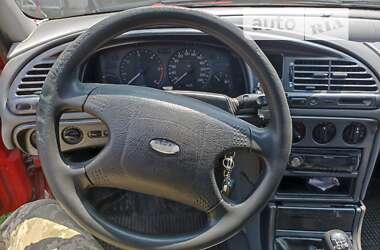 Седан Ford Mondeo 1994 в Запоріжжі