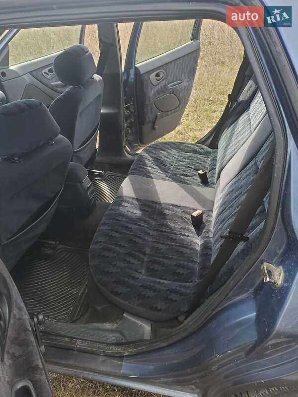 Универсал Ford Mondeo 1996 в Каменец-Подольском фото 8 Универсал Ford Mondeo 1996 в Каменец-Подольском