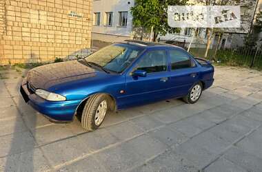 Седан Ford Mondeo 1993 в Львові