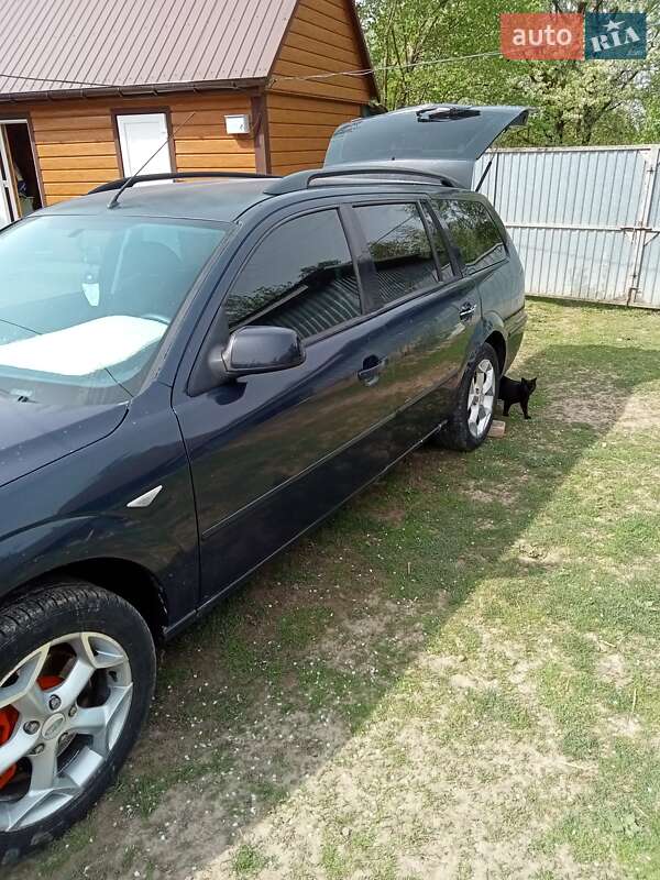 Универсал Ford Mondeo 2004 в Луцке