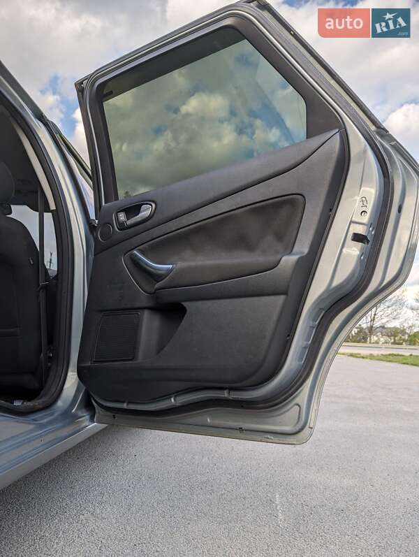 Универсал Ford Mondeo 2010 в Тернополе