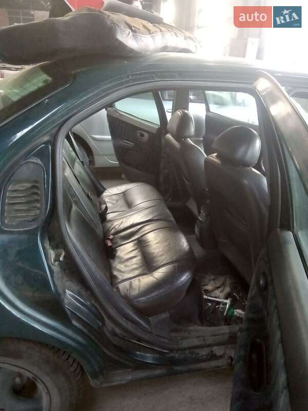 Седан Ford Mondeo 1996 в Львове