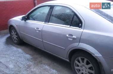 Лифтбек Ford Mondeo 2001 в Шаргороде