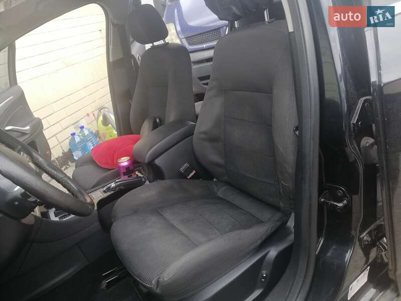 Лифтбек Ford Mondeo 2008 в Киеве