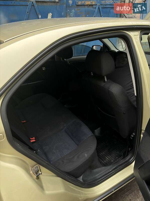 Седан Ford Mondeo 2006 в Львове