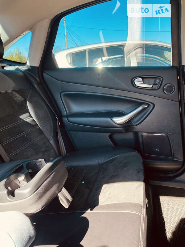 Седан Ford Mondeo 2010 в Чернигове фото 12 Седан Ford Mondeo 2010 в Чернигове