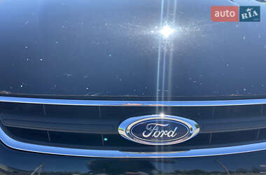 Седан Ford Mondeo 2012 в Буче