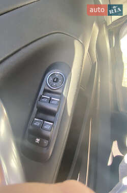 Седан Ford Mondeo 2012 в Буче