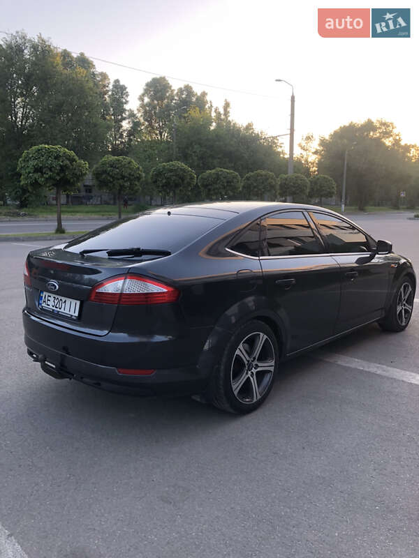 Седан Ford Mondeo 2007 в Днепре