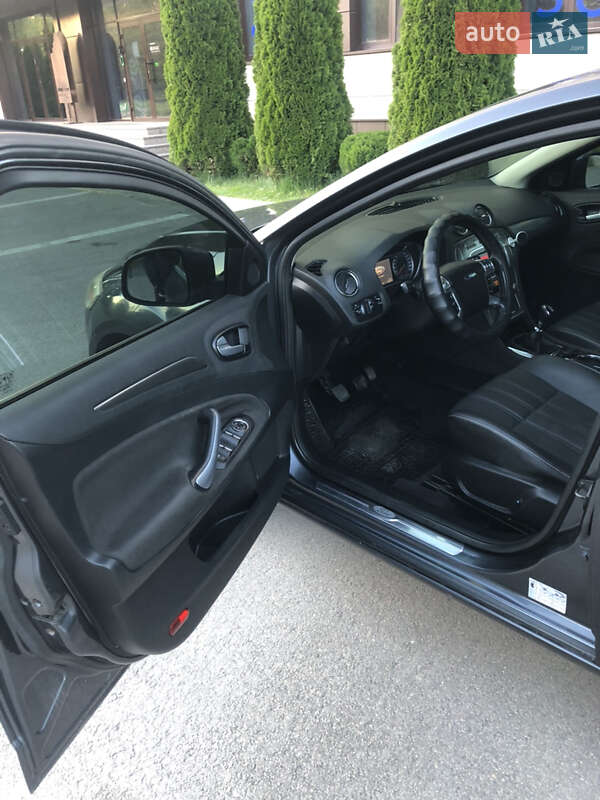 Седан Ford Mondeo 2007 в Днепре