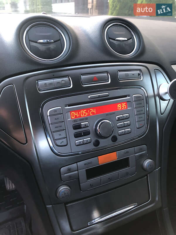 Седан Ford Mondeo 2007 в Днепре