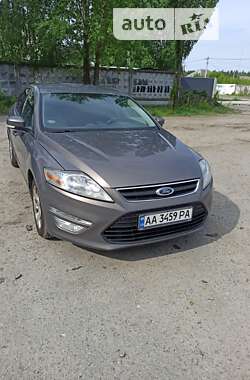 Лифтбек Ford Mondeo 2014 в Киеве