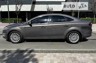 Ford Mondeo 2012 Ford Mondeo 2012