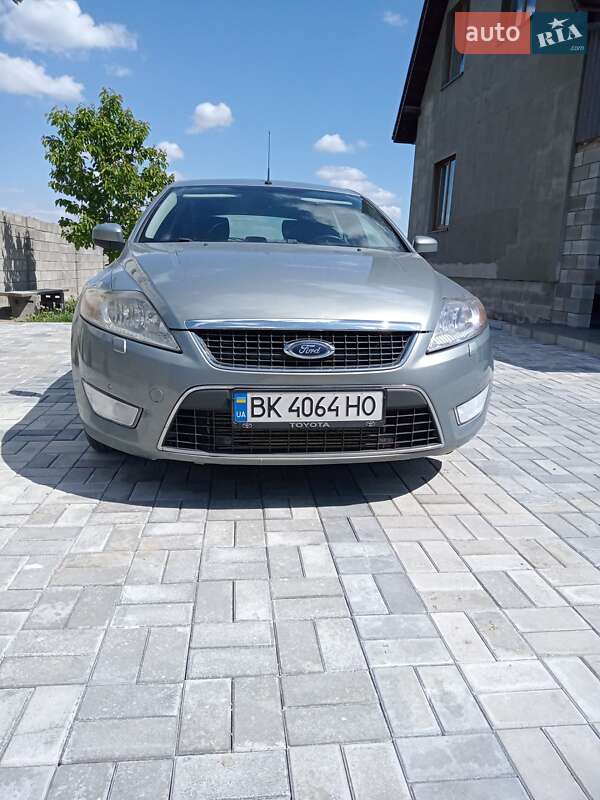 Седан Ford Mondeo 2009 в Костопілі