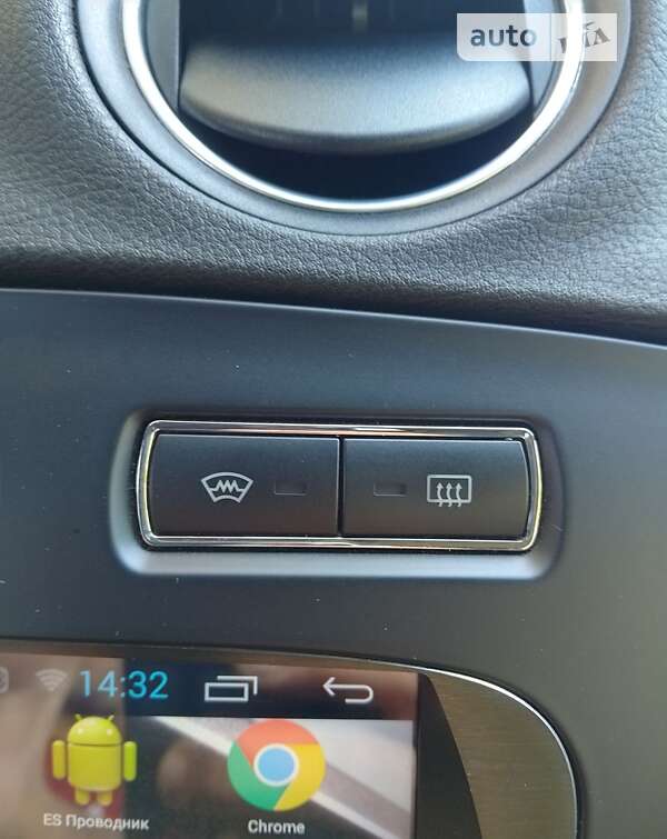 Седан Ford Mondeo 2012 в Хусте