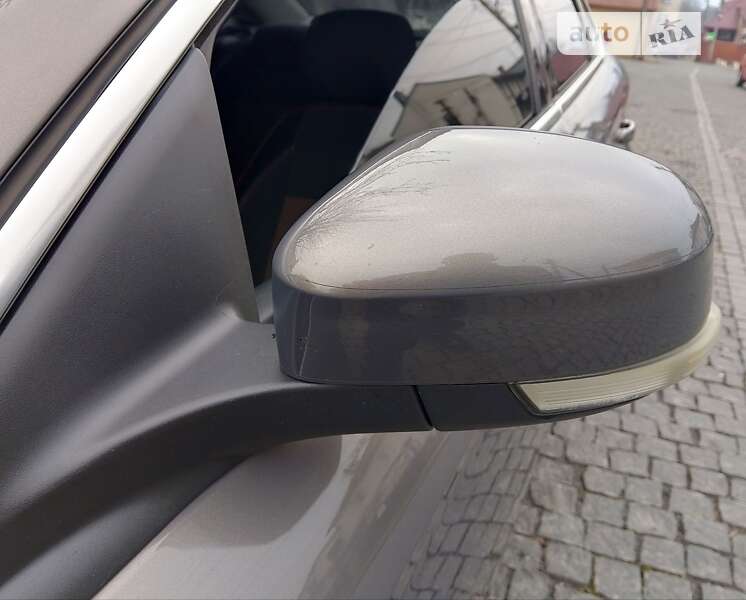 Седан Ford Mondeo 2012 в Хусте