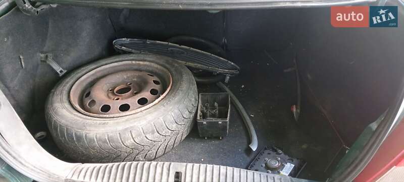 Седан Ford Mondeo 1996 в Жидачове