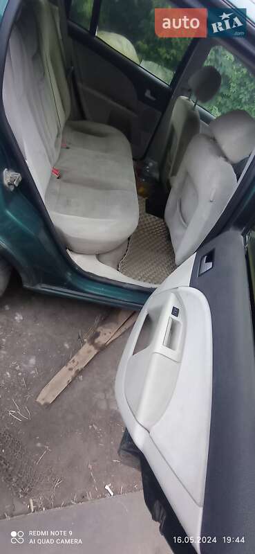 Универсал Ford Mondeo 2001 в 