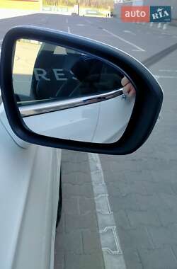 Лифтбек Ford Mondeo 2018 в 