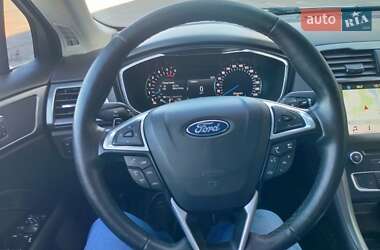 Лифтбек Ford Mondeo 2018 в 