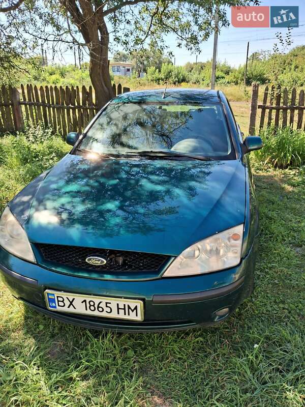Седан Ford Mondeo 2001 в 