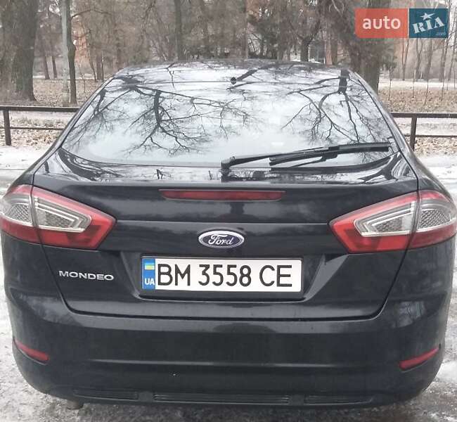 Седан Ford Mondeo 2013 в Сумах
