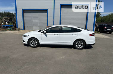 Ford Mondeo 2016