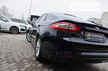 Седан Ford Mondeo 2017 в Киеве