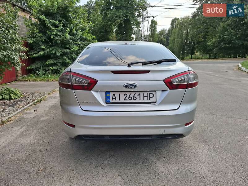 Лифтбек Ford Mondeo 2012 в Киеве