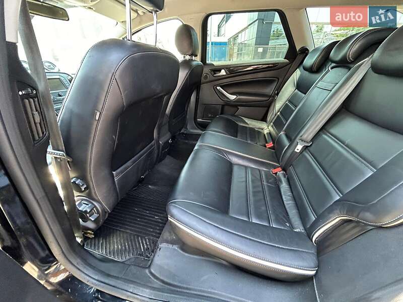Універсал Ford Mondeo 2012 в Луцьку