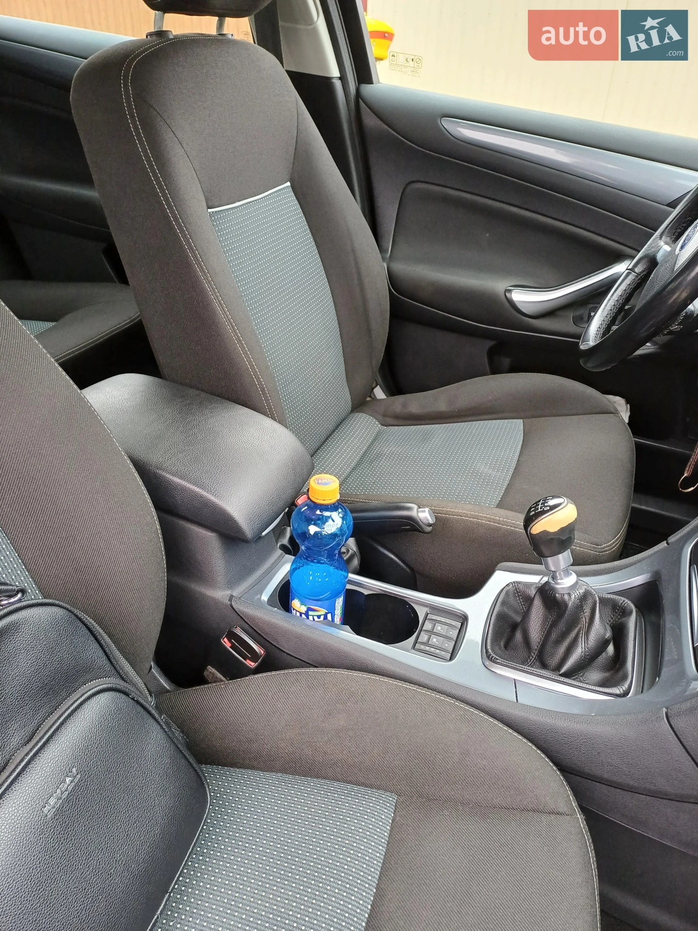 2011 Ford Mondeo - мініатюра 28