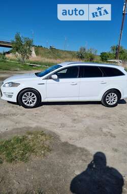 Універсал Ford Mondeo 2013 в Дніпрі