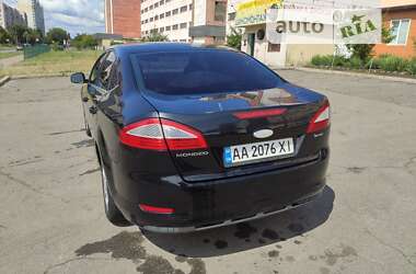 Седан Ford Mondeo 2010 в Киеве