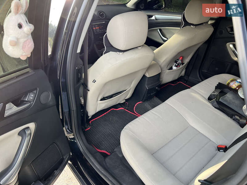 Универсал Ford Mondeo 2011 в Житомире