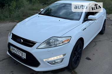 Седан Ford Mondeo 2011 в Коростене